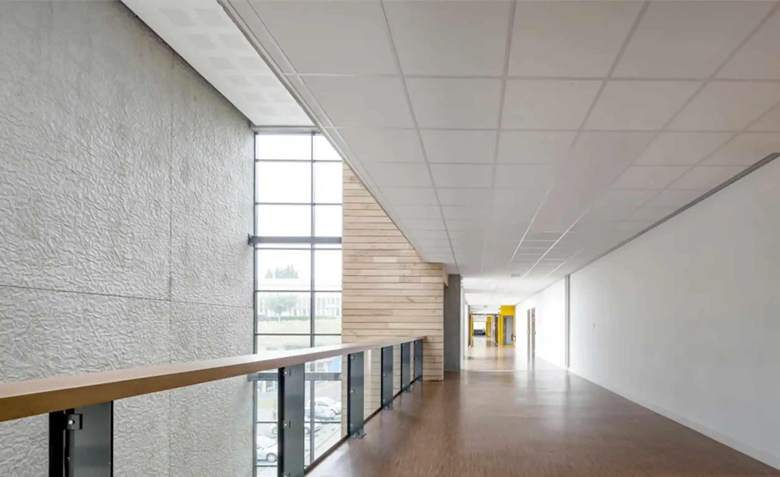 Couloir Maison des Langues et de l’International Caen