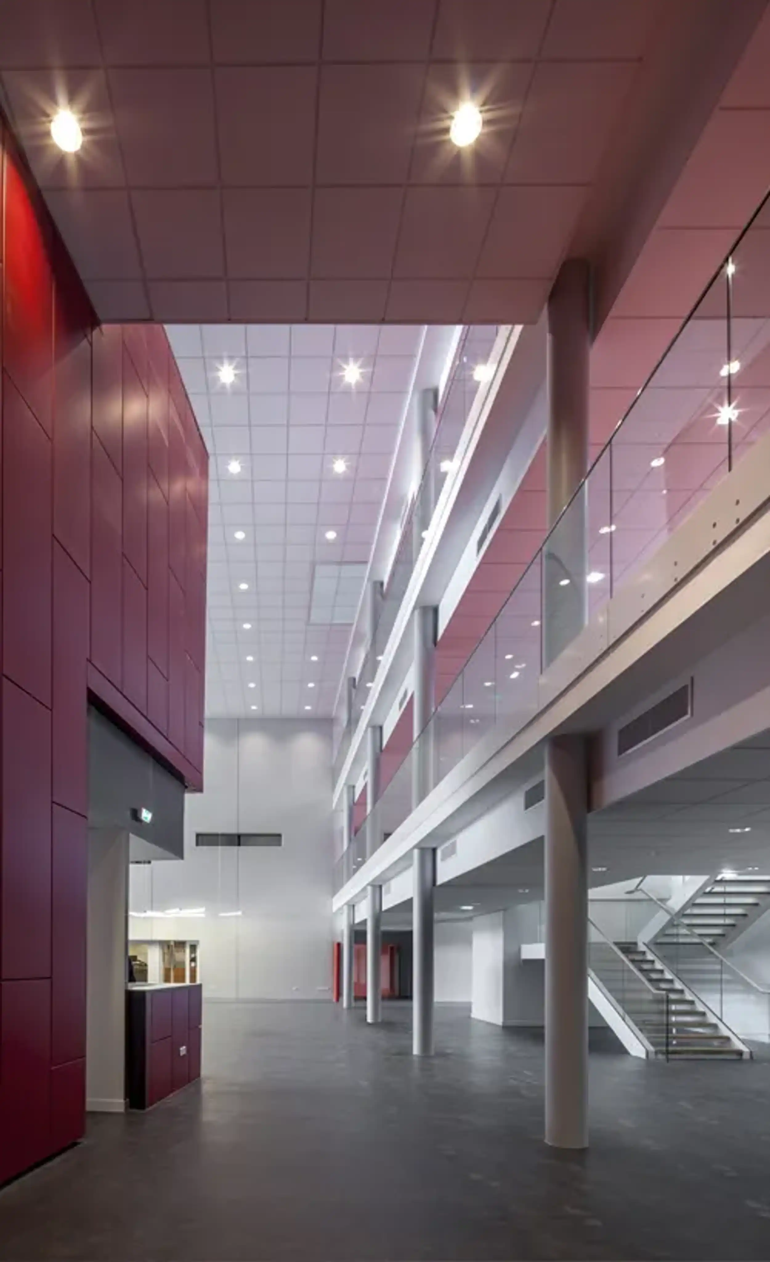 Grand hall du PFRS à Caen